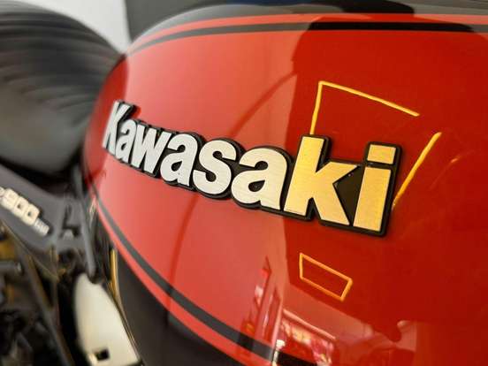 KAWASAKI-Z900RS-2018