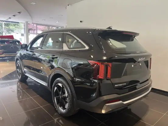 KIA-SORENTO-2025