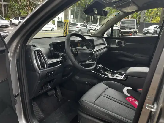 KIA-SORENTO-2025