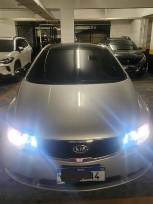 KIA CERATO 1.6 EX2 SEDAN 16V GASOLINA 4P MANUAL