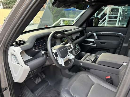 LAND ROVER-DEFENDER-2023