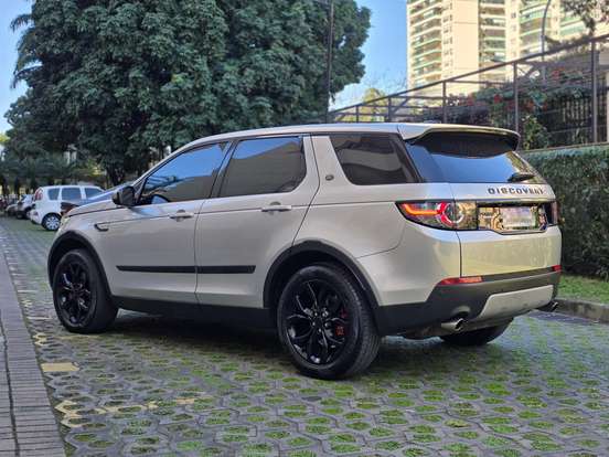 LAND ROVER-DISCOVERY SPORT-2.0 16V SI4 TURBO GASOLINA HSE 4P AUTOMÁTICO LAND ROVER-DISCOVERY SPORT-2015
