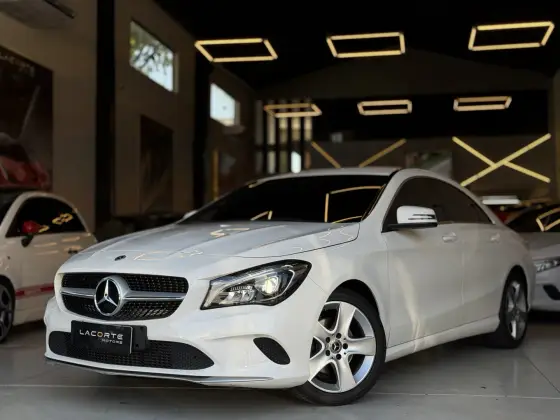 MERCEDES-BENZ CLA 180 1.6 CGI GASOLINA 7G-DCT