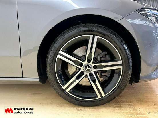 MERCEDES-BENZ-CLA 250-2.0 CGI GASOLINA 7G-DCT MERCEDES-BENZ-CLA 250-2022