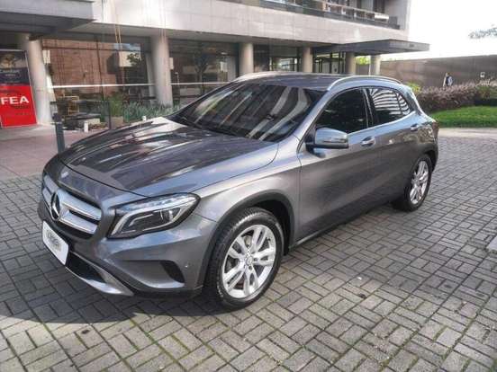 MERCEDES-BENZ-GLA 200-2015