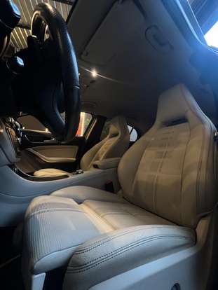 MERCEDES-BENZ-GLA 200-2018