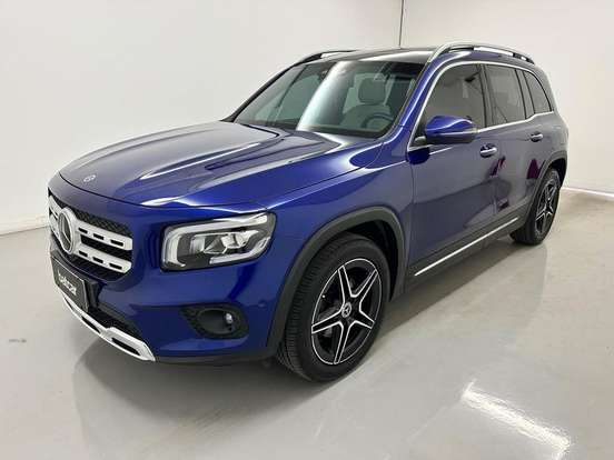 MERCEDES-BENZ-GLB 200-2020