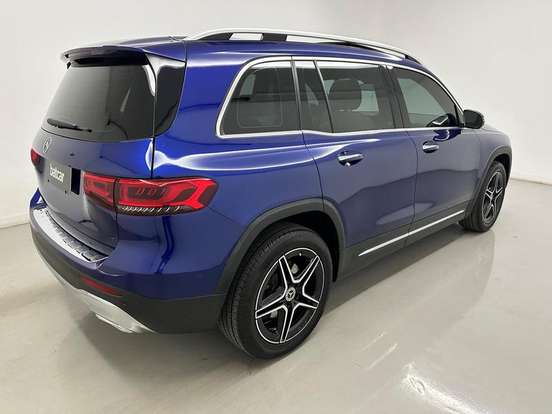 MERCEDES-BENZ-GLB 200-2020