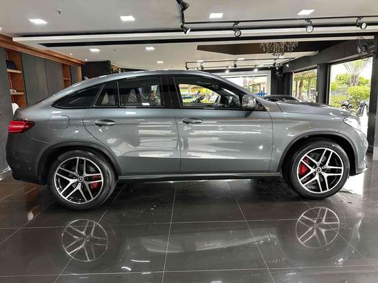 MERCEDES-BENZ-GLE 400-2017