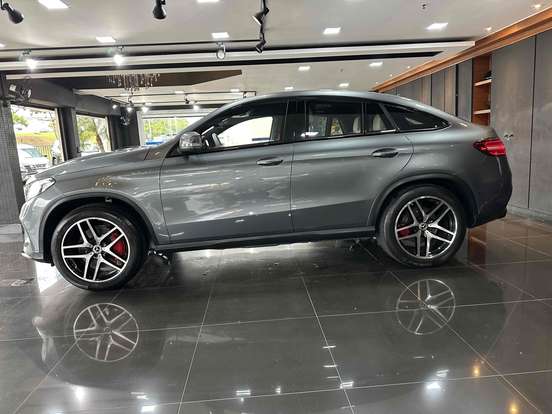 MERCEDES-BENZ-GLE 400-2017