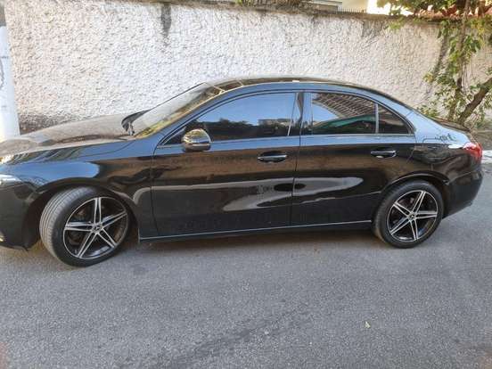 MERCEDES-BENZ-A 200-2020
