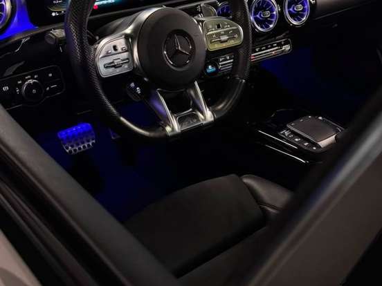 MERCEDES-BENZ-A 35 AMG-2.0 CGI GASOLINA SEDAN 4MATIC 7G-DCT MERCEDES-BENZ-A 35 AMG-2022
