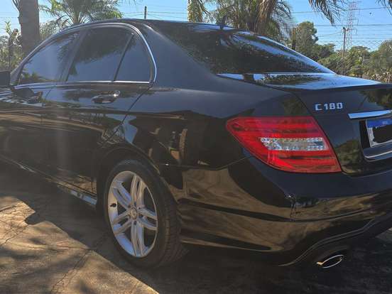MERCEDES-BENZ-C 180-1.6 CGI SPORT 16V TURBO GASOLINA 4P AUTOMÁTICO MERCEDES-BENZ-C 180-2013