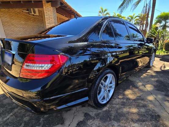 MERCEDES-BENZ-C 180-1.6 CGI SPORT 16V TURBO GASOLINA 4P AUTOMÁTICO MERCEDES-BENZ-C 180-2013