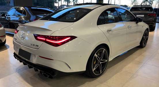 MERCEDES-BENZ-CLA 35 AMG-2024