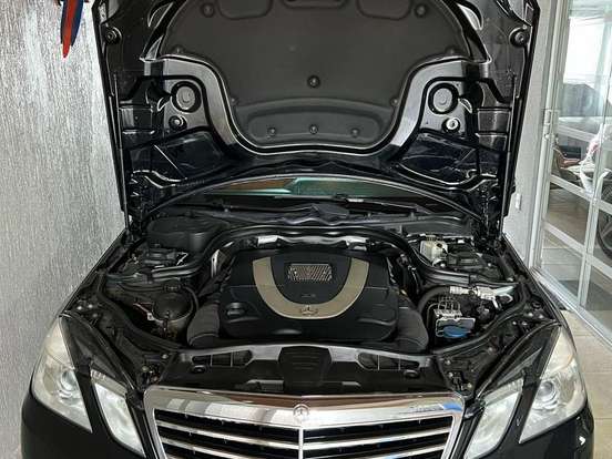 MERCEDES-BENZ-E 550-5.5 V8 GASOLINA COUPÉ 2P AUTOMÁTICO MERCEDES-BENZ-E 550-2010