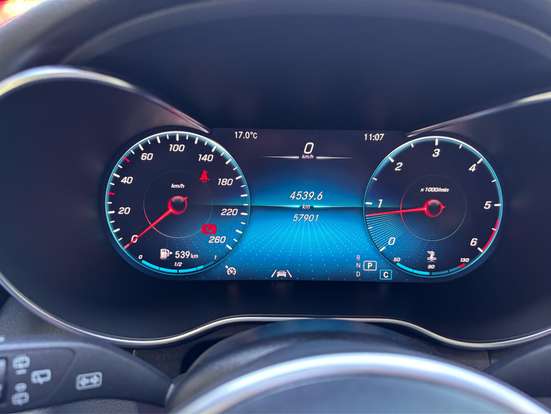 MERCEDES-BENZ-GLC 220d-2022