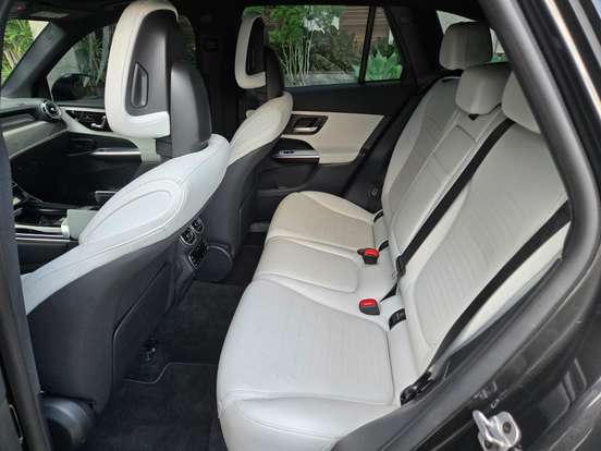 MERCEDES-BENZ-GLC 300-2.0 MHEV AMG LINE 4MATIC 9G-TRONIC MERCEDES-BENZ-GLC 300-2024