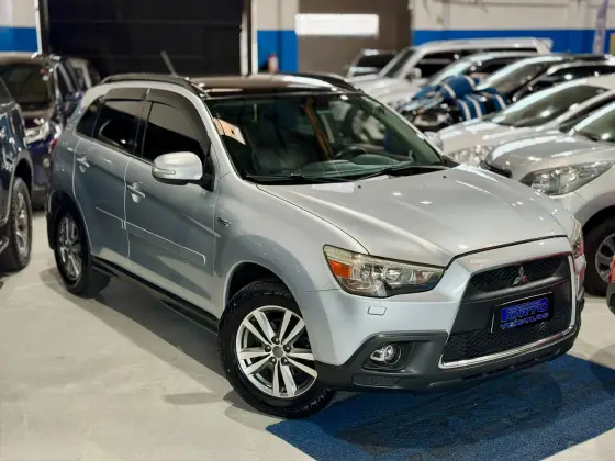 MITSUBISHI ASX 2.0 4X4 AWD 16V GASOLINA 4P AUTOMÁTICO MITSUBISHI ASX 2.0 4X4 AWD 16V GASOLINA 4P AUTOMÁTICO