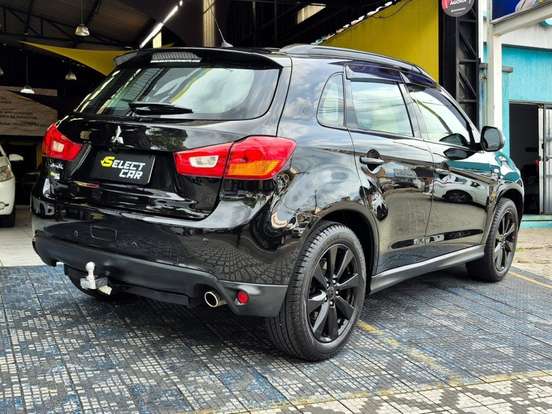 MITSUBISHI-ASX-2015