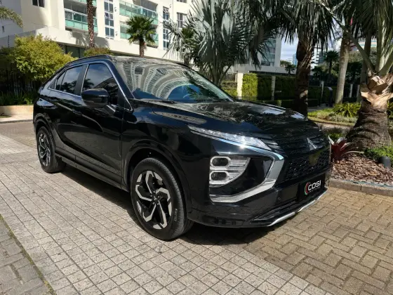 MITSUBISHI ECLIPSE CROSS 1.5 MIVEC TURBO GASOLINA HPE-S CVT MITSUBISHI ECLIPSE CROSS 1.5 MIVEC TURBO GASOLINA HPE-S CVT