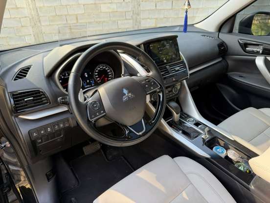 MITSUBISHI-ECLIPSE CROSS-2022