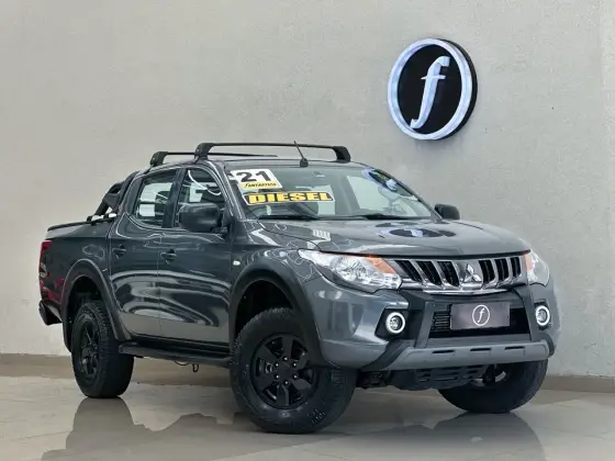 MITSUBISHI L200 TRITON 2.4 16V TURBO DIESEL OUTDOOR GLS CD 4X4 AUTOMÁTICO