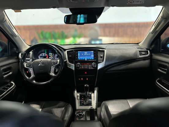 MITSUBISHI-L200 TRITON-2021