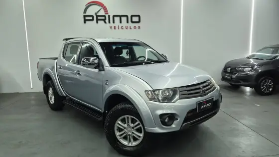 MITSUBISHI L200 TRITON 3.2 HPE 4X4 CD 16V TURBO INTERCOOLER DIESEL 4P AUTOMÁTICO