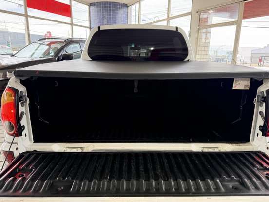 MITSUBISHI-L200 TRITON-3.2 HPE 4X4 CD 16V TURBO INTERCOOLER DIESEL 4P AUTOMÁTICO MITSUBISHI-L200 TRITON-2013