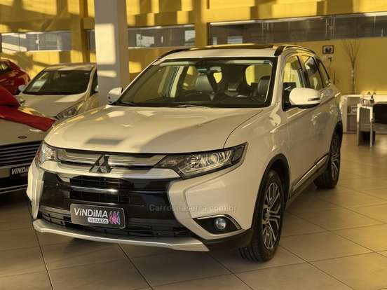 MITSUBISHI-OUTLANDER-2.0 16V GASOLINA 4P AUTOMÁTICO MITSUBISHI-OUTLANDER-2015