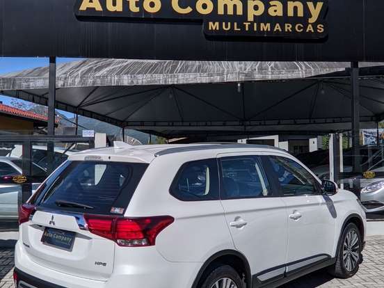 MITSUBISHI-OUTLANDER-2.0 MIVEC GASOLINA HPE AUTOMÁTICO MITSUBISHI-OUTLANDER-2021