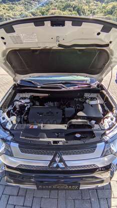MITSUBISHI-OUTLANDER-2.0 MIVEC GASOLINA HPE AUTOMÁTICO MITSUBISHI-OUTLANDER-2021