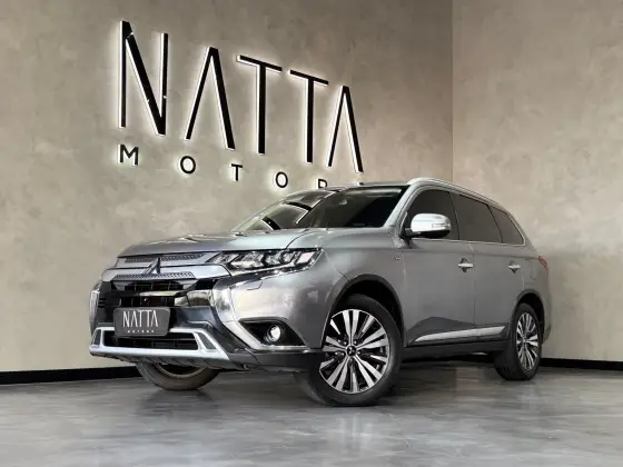 MITSUBISHI OUTLANDER 3.0 MIVEC V6 GASOLINA HPE-S AWD AUTOMÁTICO MITSUBISHI OUTLANDER 3.0 MIVEC V6 GASOLINA HPE-S AWD AUTOMÁTICO
