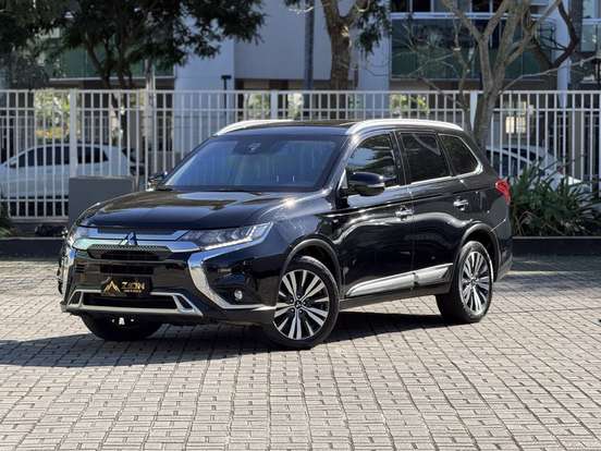 MITSUBISHI-OUTLANDER-3.0 MIVEC V6 GASOLINA HPE-S AWD AUTOMÁTICO MITSUBISHI-OUTLANDER-2018