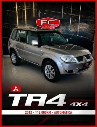 MITSUBISHI PAJERO TR4 2.0 4X4 16V 140CV FLEX 4P AUTOMÁTICO MITSUBISHI PAJERO TR4 2.0 4X4 16V 140CV FLEX 4P AUTOMÁTICO