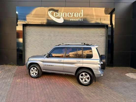 MITSUBISHI-PAJERO TR4-2.0 4X4 16V 140CV FLEX 4P AUTOMÁTICO MITSUBISHI-PAJERO TR4-2007
