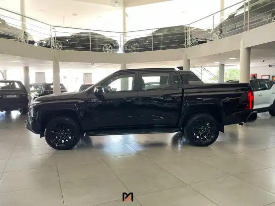 MITSUBISHI-TRITON-2.4 BITURBO DIESEL CD KATANA 4X4 AUTOMÁTICO MITSUBISHI-TRITON-2025