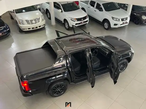 MITSUBISHI-TRITON-2.4 BITURBO DIESEL CD KATANA 4X4 AUTOMÁTICO MITSUBISHI-TRITON-2025