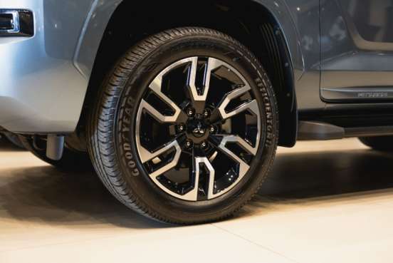 MITSUBISHI-TRITON-2026