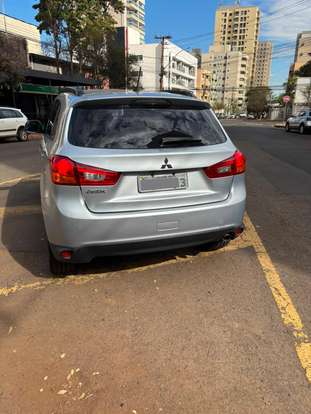 MITSUBISHI-ASX-2015