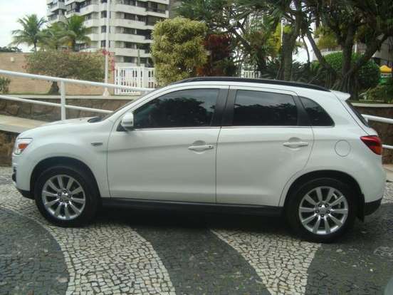 MITSUBISHI-ASX-2014