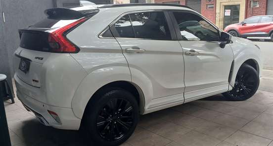 MITSUBISHI-ECLIPSE CROSS-2021