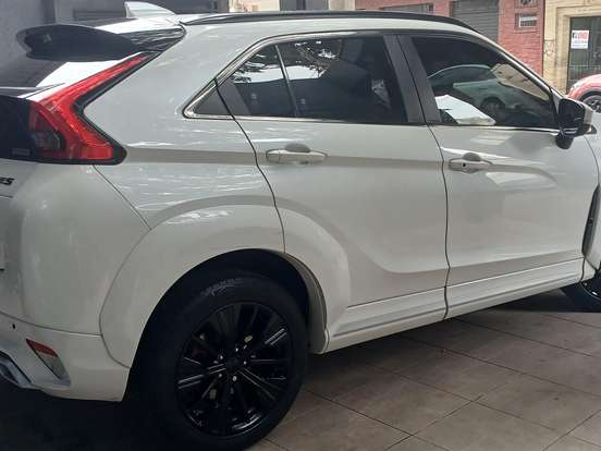 MITSUBISHI-ECLIPSE CROSS-1.5 MIVEC TURBO GASOLINA HPE-S S-AWC CVT MITSUBISHI-ECLIPSE CROSS-2021