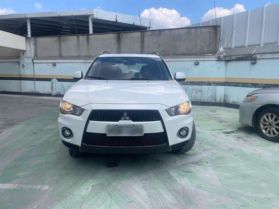 MITSUBISHI-OUTLANDER-2.0 16V GASOLINA 4P AUTOMÁTICO MITSUBISHI-OUTLANDER-2011