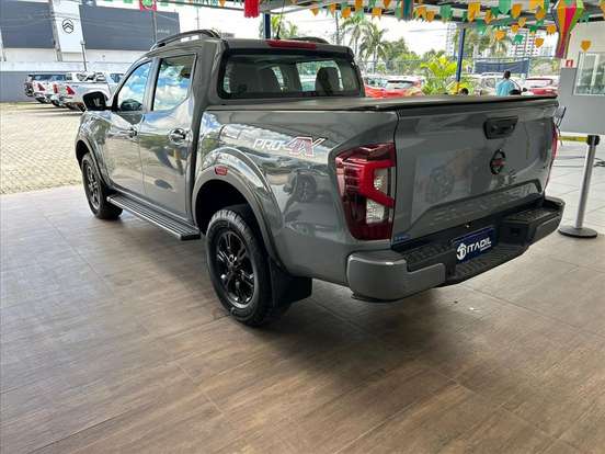 NISSAN-FRONTIER-2.3 16V TURBO DIESEL PRO4X CD 4X4 AUTOMÁTICO NISSAN-FRONTIER-2022