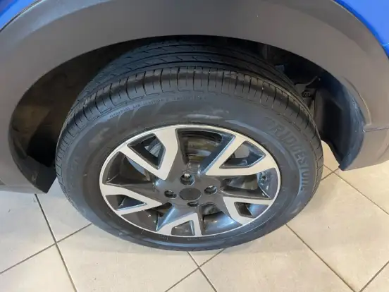 NISSAN-KICKS-2022