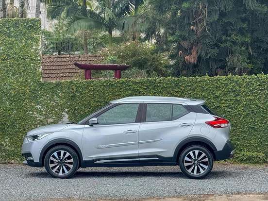 NISSAN-KICKS-1.6 16V FLEXSTART SV 4P XTRONIC NISSAN-KICKS-2017