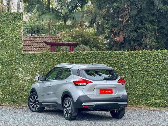 NISSAN-KICKS-1.6 16V FLEXSTART SV 4P XTRONIC NISSAN-KICKS-2017