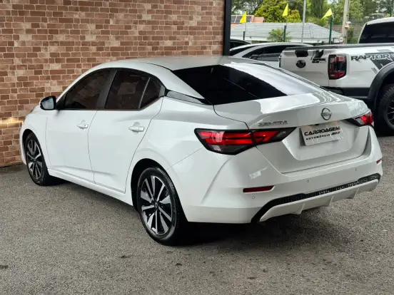 NISSAN-SENTRA-2024
